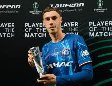 PG电子试玩-切尔西全队合作默契，获得胜利