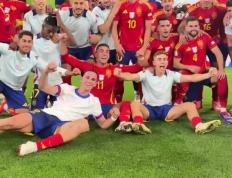 PG电子官网入口-欧洲杯预选赛激情四射！球场上的对抗