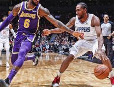 PG电子游戏-江苏队完胜快船，詹姆斯带队取胜