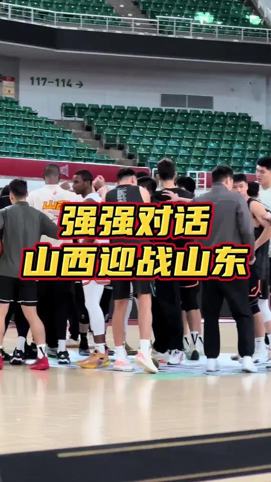 PG平台-山西男篮交锋云南队，比赛现场气氛紧张刺激